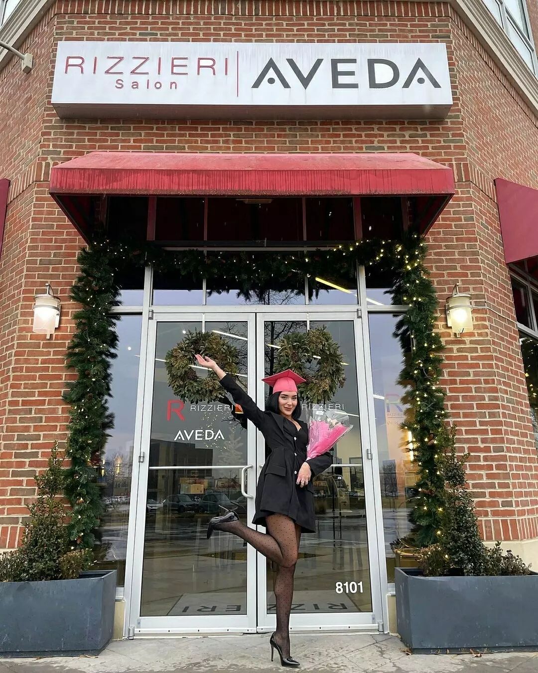 Find Your Niche in the Beauty Industry After Graduation Rizzieri